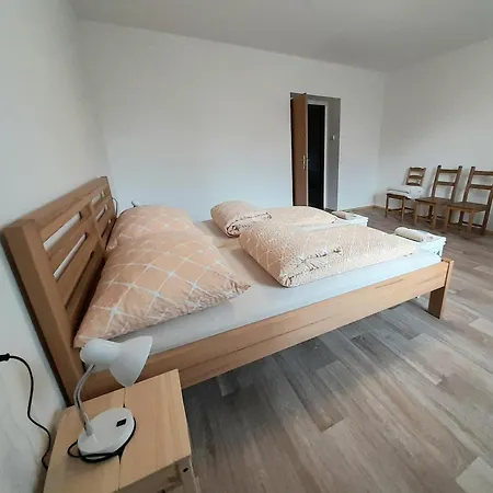 Hrncirna Appartement Kněževes