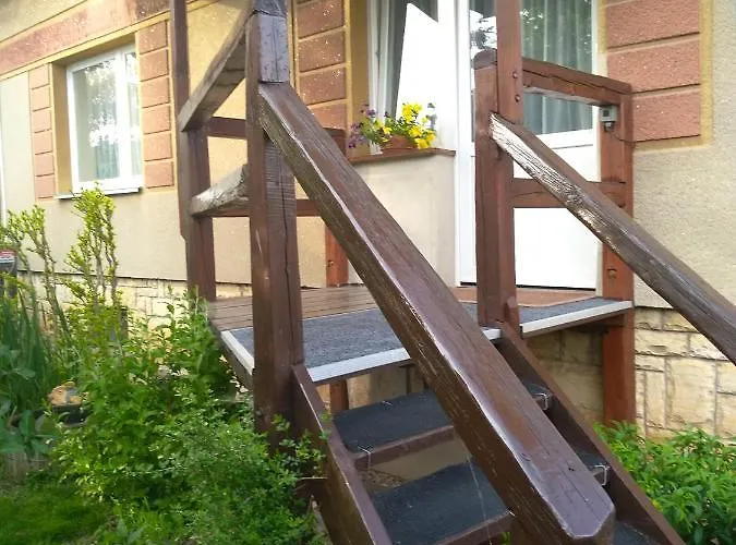 Hrncirna * Kněževes